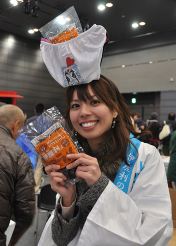 コスプレから地方活性化のヒント_e0171573_218488.jpg