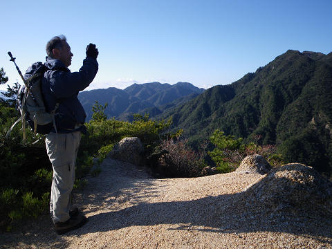 鈴鹿山系　鬼ヶ牙～長坂ノ頭～臼杵岳_c0002874_21574771.jpg