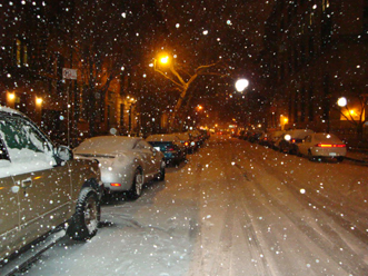 大雪でマンハッタンが八甲田山に！_c0050387_1443379.jpg