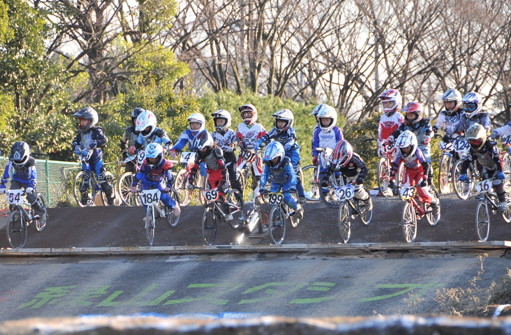 2009JOSF緑山ファイナルレースVOL6：ミルキー７、８クラス決勝_b0065730_1645314.jpg