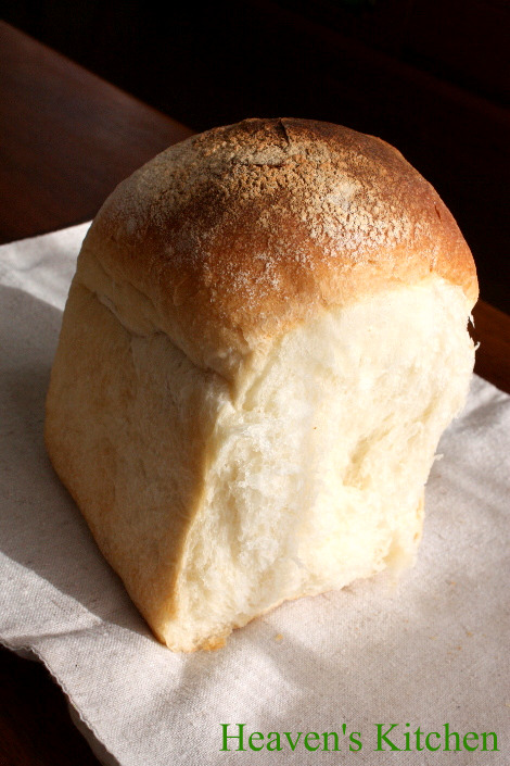 まじめに作ると美味しいパン。_c0178336_13543592.jpg