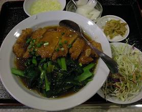 岩本町の随苑でパーコー丼に出会ってラッキー_c0030645_1945172.jpg