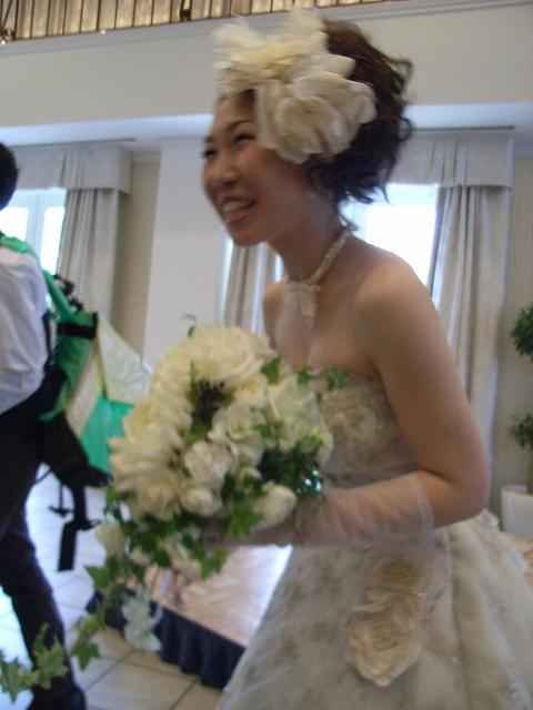 結婚式にお呼ばれ☆_f0204257_18392220.jpg