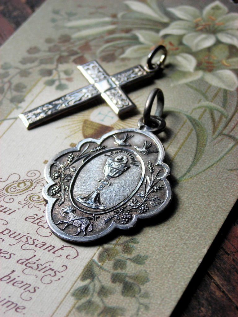【フランス　アンティーク】シルバー　マリア　イエス　メダイ　フォトフレーム フランス アンティーク】シルバー マリア イエス メダイ フォト