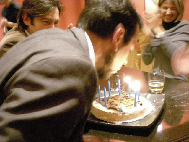 久しぶりのメンバーで誕生日会_c0179785_7442522.jpg