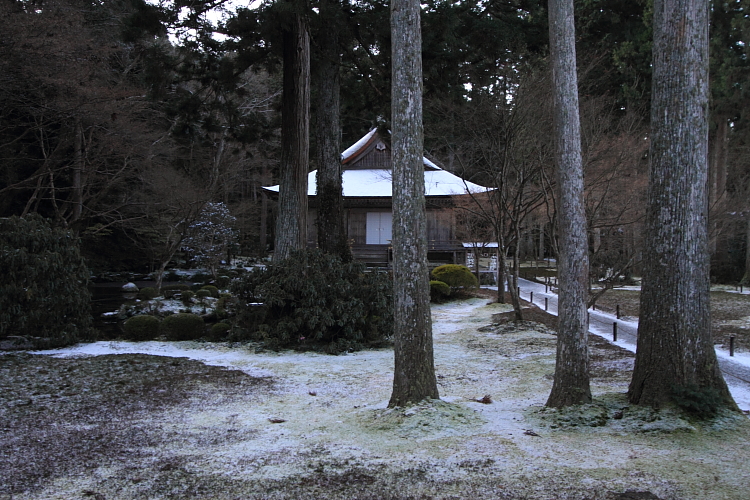 三千院_e0051888_1455893.jpg