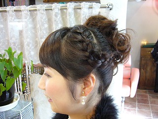 カジュアルなアップ&メイク_a0123703_19584761.jpg