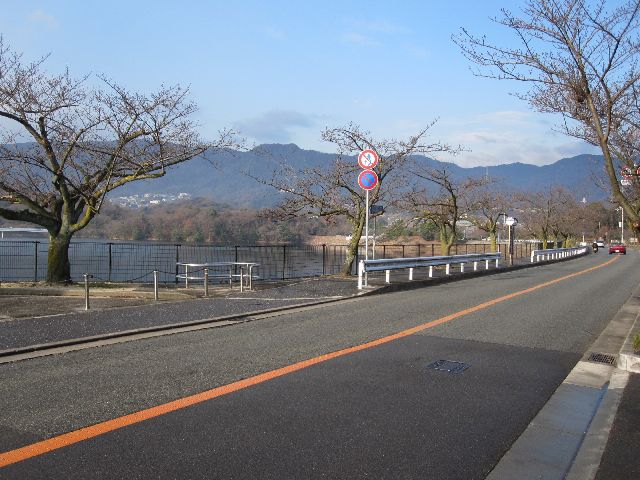 c0225420_2201030.jpg