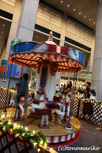 日本にやって来たクリスマスマーケット_c0024345_981069.jpg