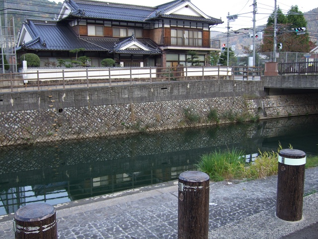 阿戸町の富之郷橋と熊野川 安芸区スタイルブログ-安芸区+海田町・坂町・熊野町-