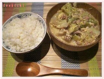・・・あったかスープご飯で良い妻を気どってみる(笑)_b0125769_10365.jpg