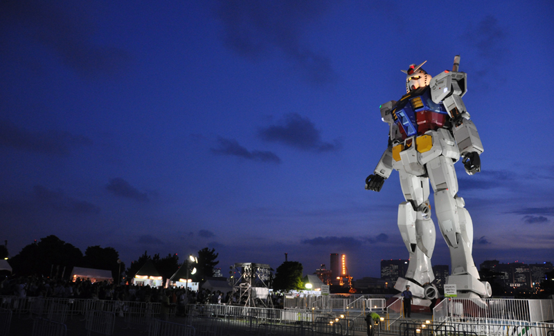 等身大ガンダム静岡で復活!_e0171573_2230222.jpg