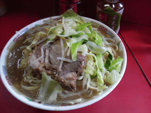 【ラーメン二郎】一匹の豚が、七匹の豚に恋をした【ランキング】_e0173239_7301220.jpg