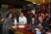 クリスマス・パーティー@Lighthouse/26日(土)スリランカ支援イベント/27日(日)のら暦上映付き忘年会_f0006713_14726100.jpg