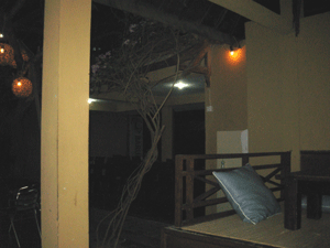d0038319_11401094.gif