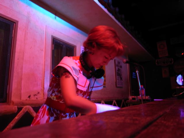 d0075828_1724891.jpg