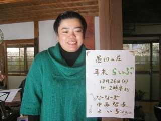 f0043559_2220315.jpg
