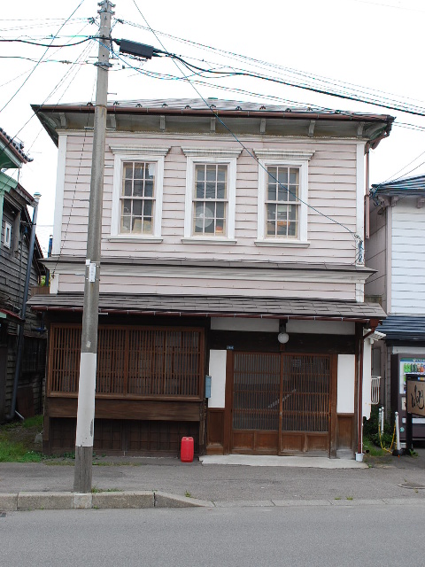函館船場の擬洋風民家(函館擬洋館コレクション、その22)_f0142606_2049466.jpg