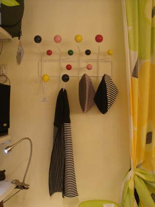 イームズデザイン、“Hang it all”のご紹介_a0143711_18312366.jpg