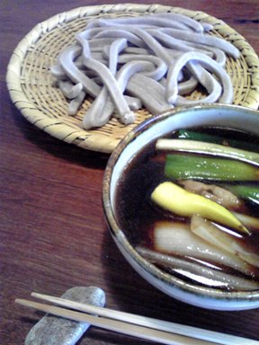 新たなお蕎麦の楽しみ方！_e0174865_2335979.jpg