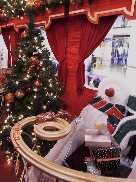 クリスマスイルミネーション4_e0155771_2254494.jpg