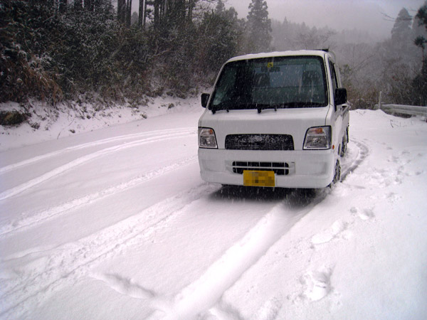 雪山ドライブ_a0097006_11284890.jpg