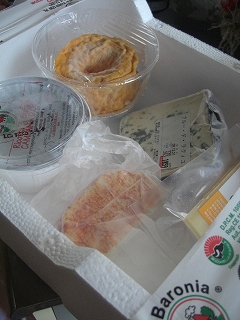 f0009451_00214.jpg