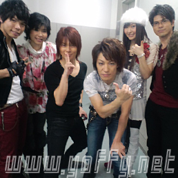 Bless4 with PSYCHIC LOVER_e0115242_3223983.jpg