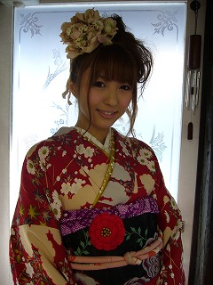 キュートな赤い振袖_a0123703_18483769.jpg