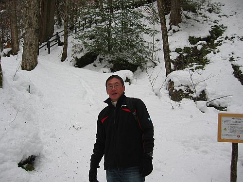 歴史に残る2009年をBR9レガシィの冬季テストで締める!_f0076731_17341322.jpg