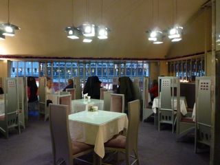 e0003943_0175975.jpg