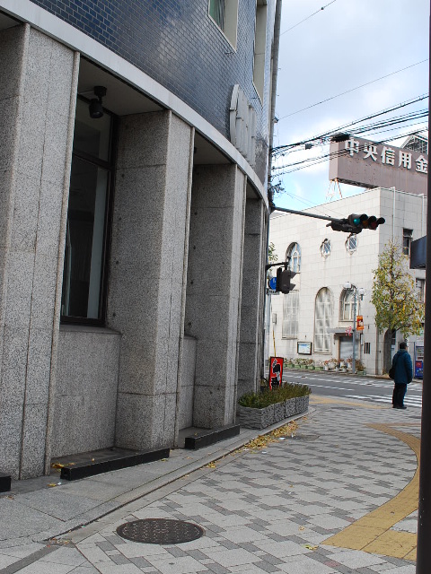 旧不動貯金銀行京都七条支店(建築家・関根要太郎設計作品再見)_f0142606_17565492.jpg