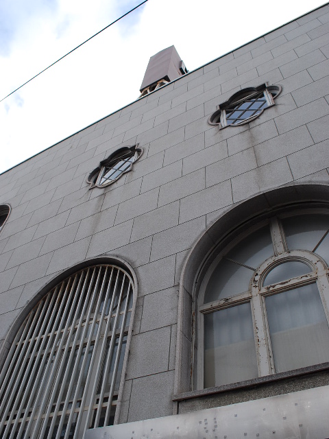 旧不動貯金銀行京都七条支店(建築家・関根要太郎設計作品再見)_f0142606_18112855.jpg
