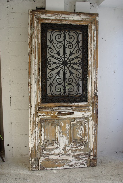 Antique Door_c0143989_1359452.jpg