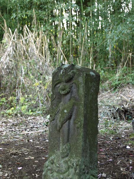 蟹山不動堂の石像 埼玉県・滑川町_d0149245_2329493.jpg