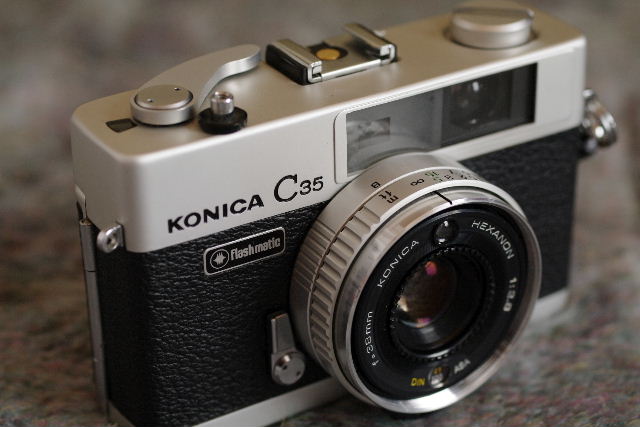 KONICA C35 Flashmatic_b0177291_18525321.jpg