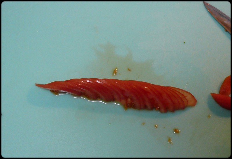 飾り切り トマト の 花 魚と野菜と私と和ノ香 飾り切り トマト の 花 魚と野菜と私と和ノ香