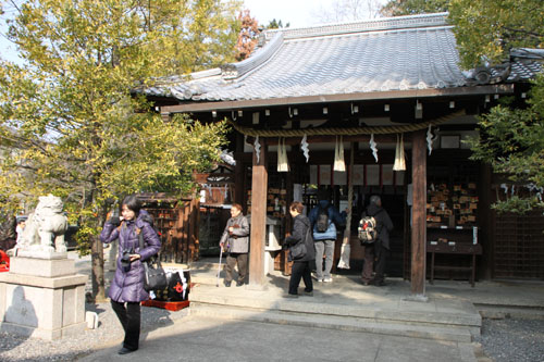 新熊野神社（いまくまの）左義長神事_e0048413_229567.jpg