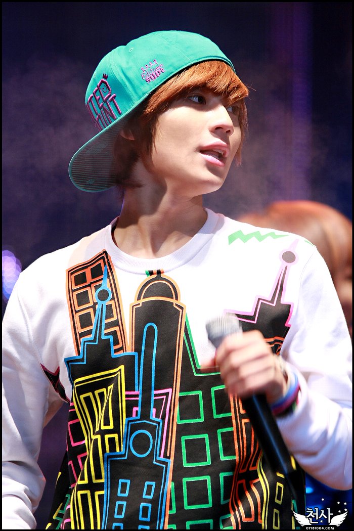 Taemin \' White Winter Love Concert ⑤ \' // 100109 _e0080563_9111357.jpg