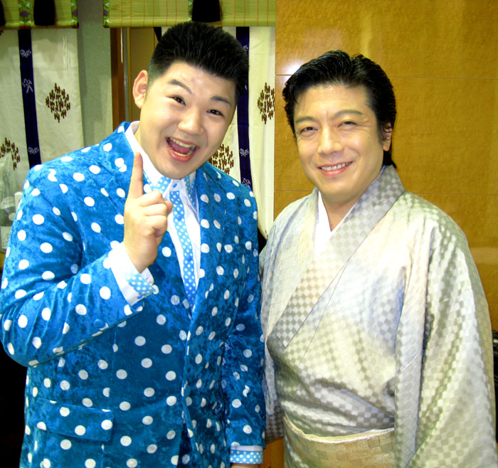 お初天神・新春歌う王冠_b0083801_12443560.jpg