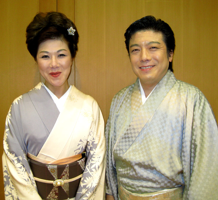 お初天神・新春歌う王冠_b0083801_12482574.jpg