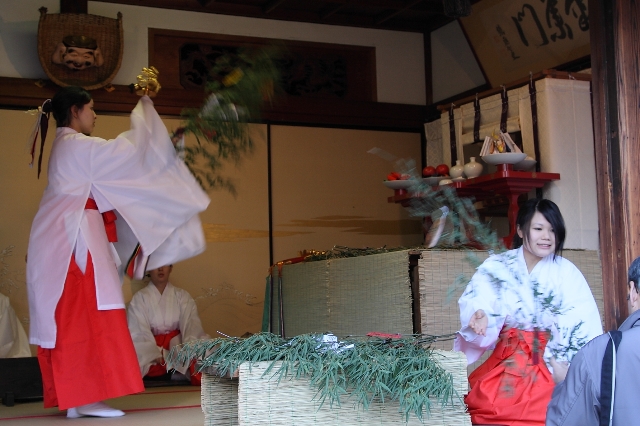 十日ゑびす（京都ゑびす神社）_b0169330_7592386.jpg