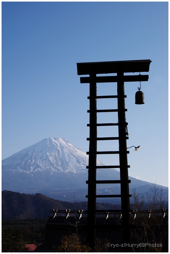 彷徨い旅の向こうで富士山が微笑んだ　その弐　　西湖いやしの里根場_e0063851_17353732.jpg