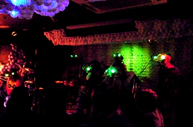 溺れたエビの検死報告書 京都nega Posi 12 25 金 09 Don T Trust Under 30