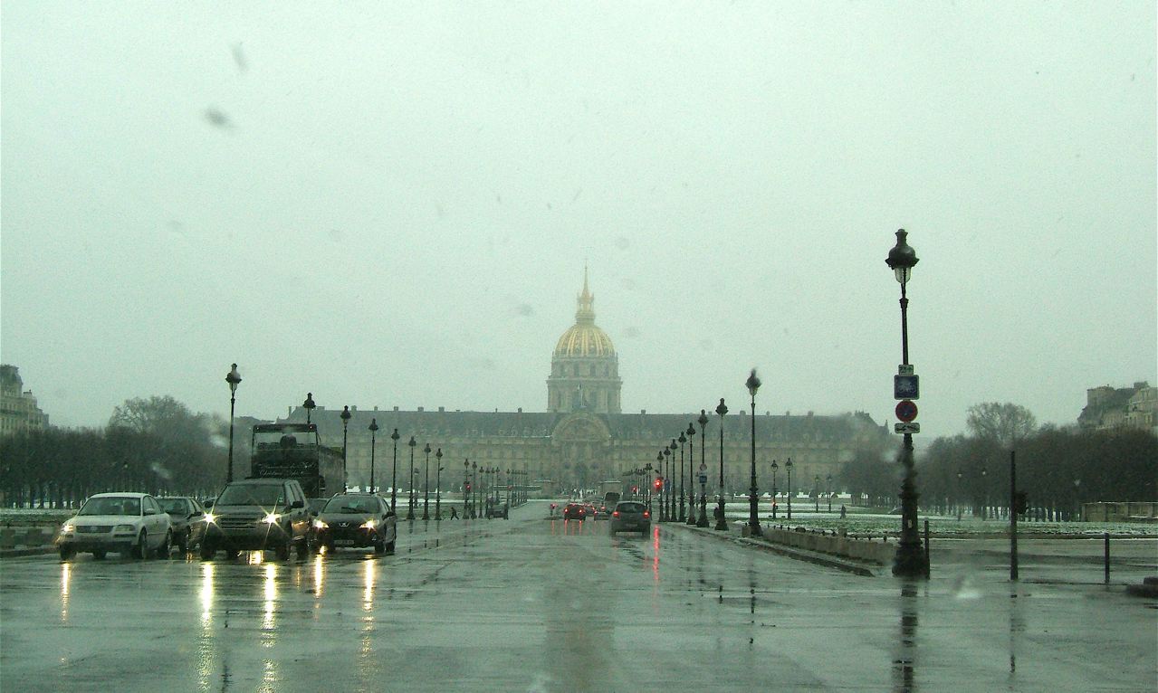 アンバリッドの大砲に雪〜の積もる寒い季節には〜♪♪（パリ）_f0119071_5413226.jpg