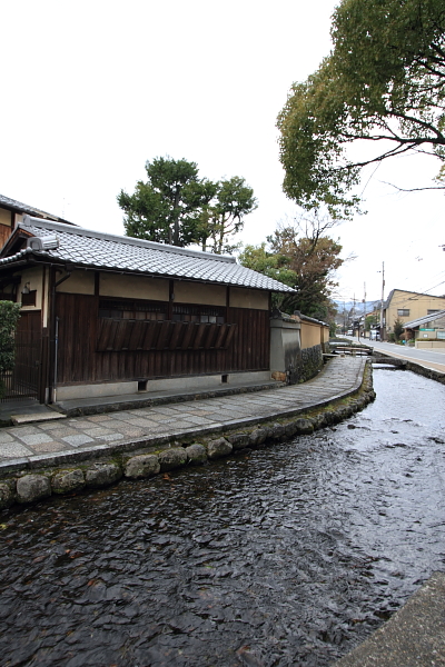 上賀茂神社(賀茂別雷神社)_e0051888_230148.jpg
