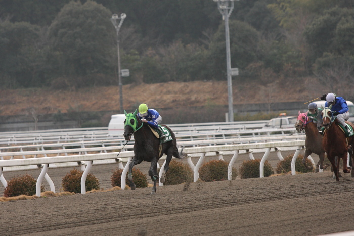 東京スポーツ新聞社協賛 第24回 全日本新人王争覇戦 第2戦 レース_a0077663_18515513.jpg