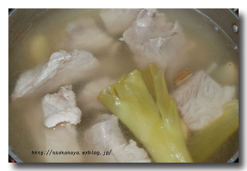 豚のスペアリブとジャガイモの韓国風煮込み ☆ カムジャタン風 ☆_d0069838_10405172.jpg