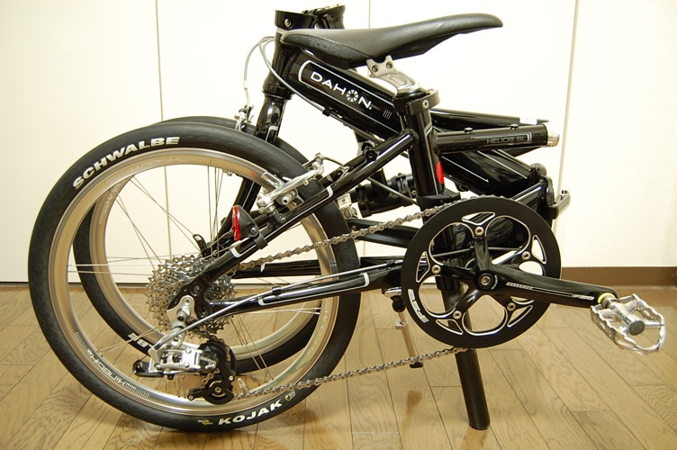 DAHON HELIOS SL : この道のさきには DAHON HELIOS SL : この道のさきには