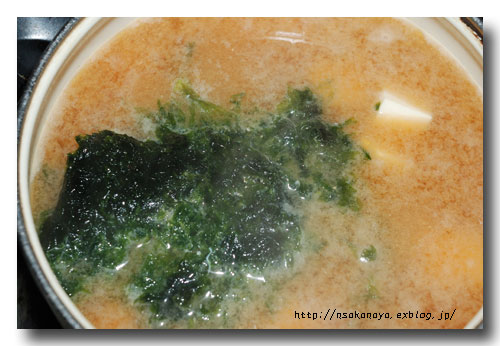 青海苔と豆腐の味噌汁............. 風味豊かな青のりをふんだんに ☆_d0069838_11105355.jpg